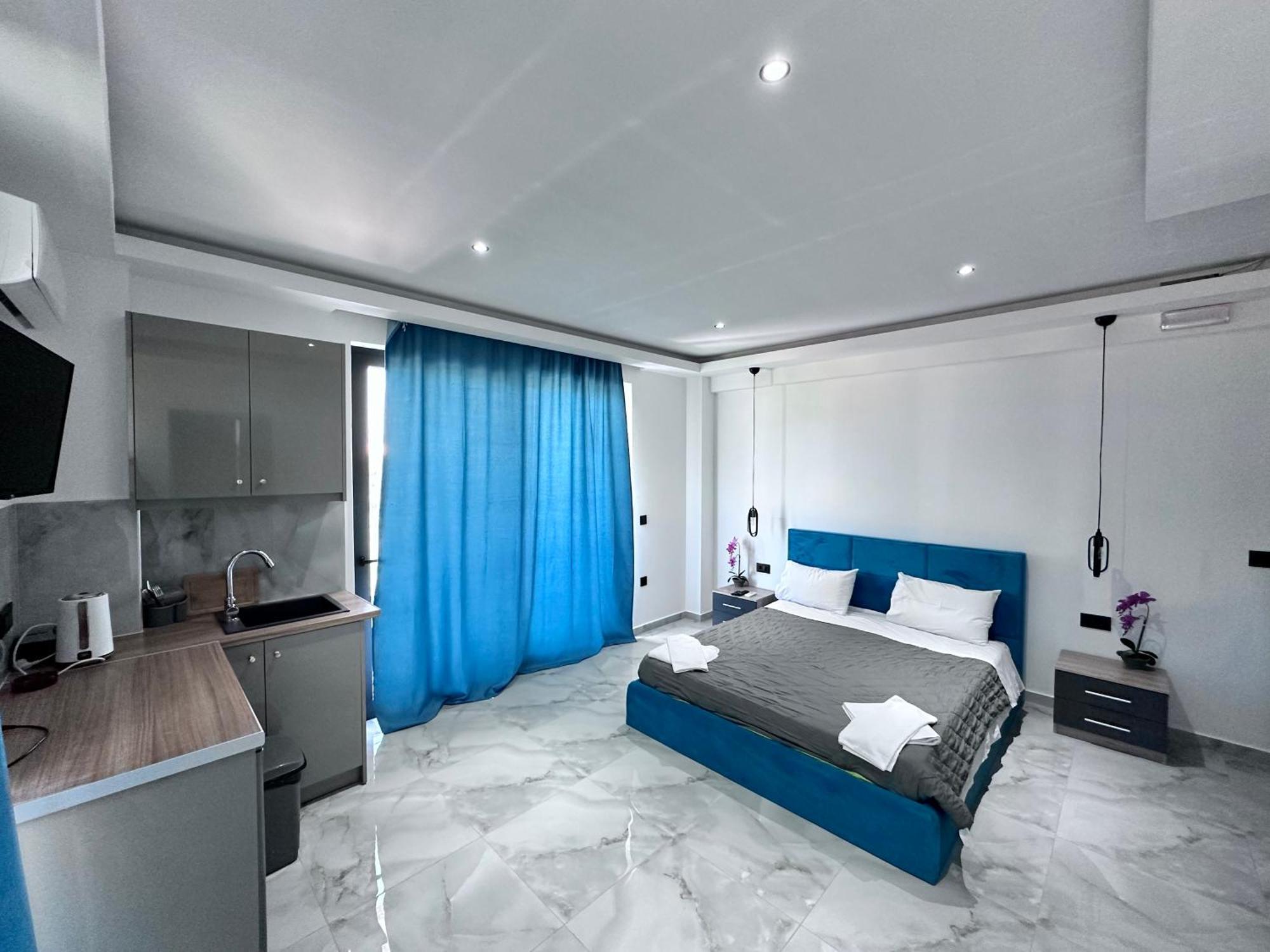 Central Studios Apartments Аліканас Екстер'єр фото