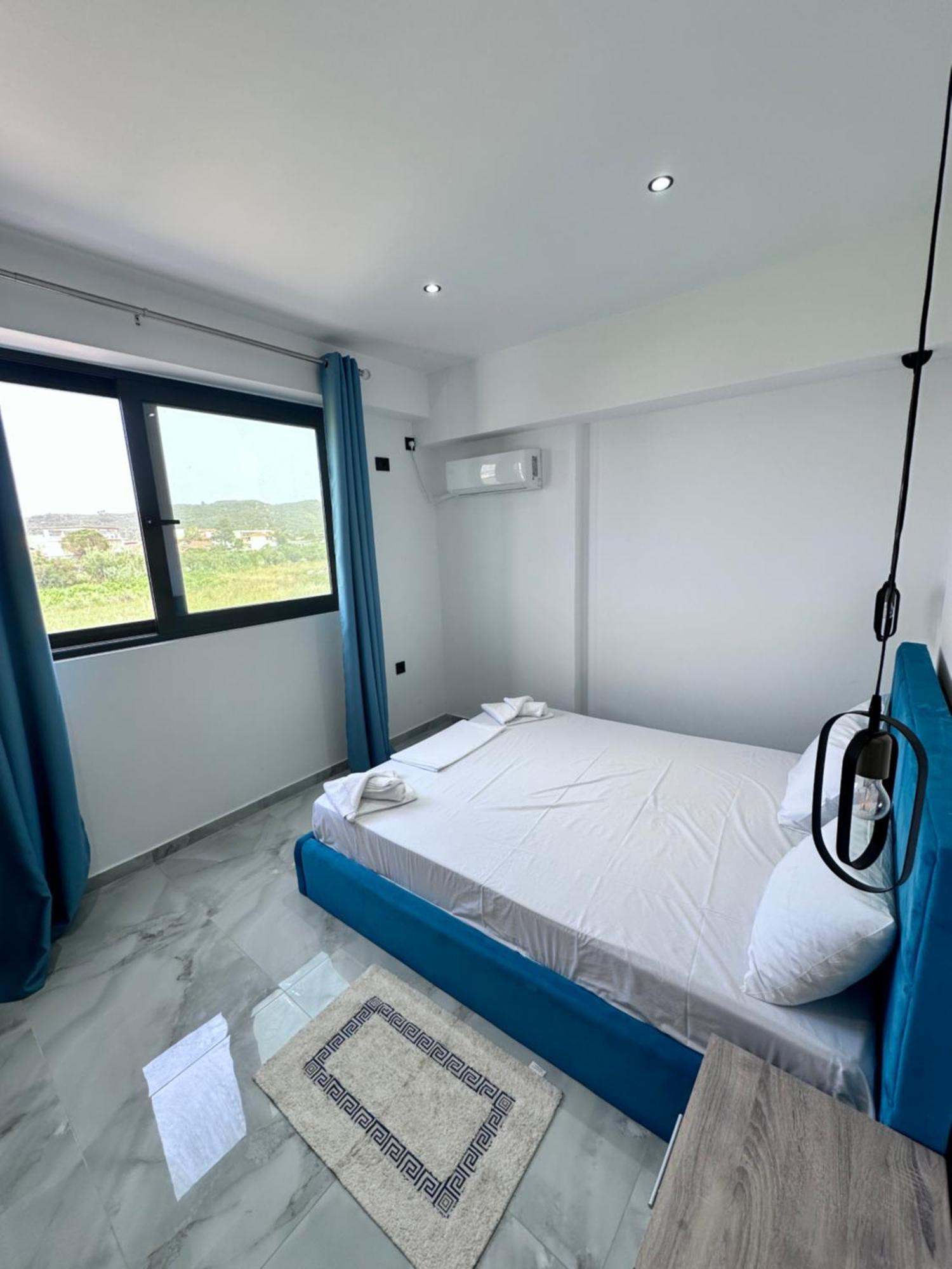 Central Studios Apartments Аліканас Екстер'єр фото