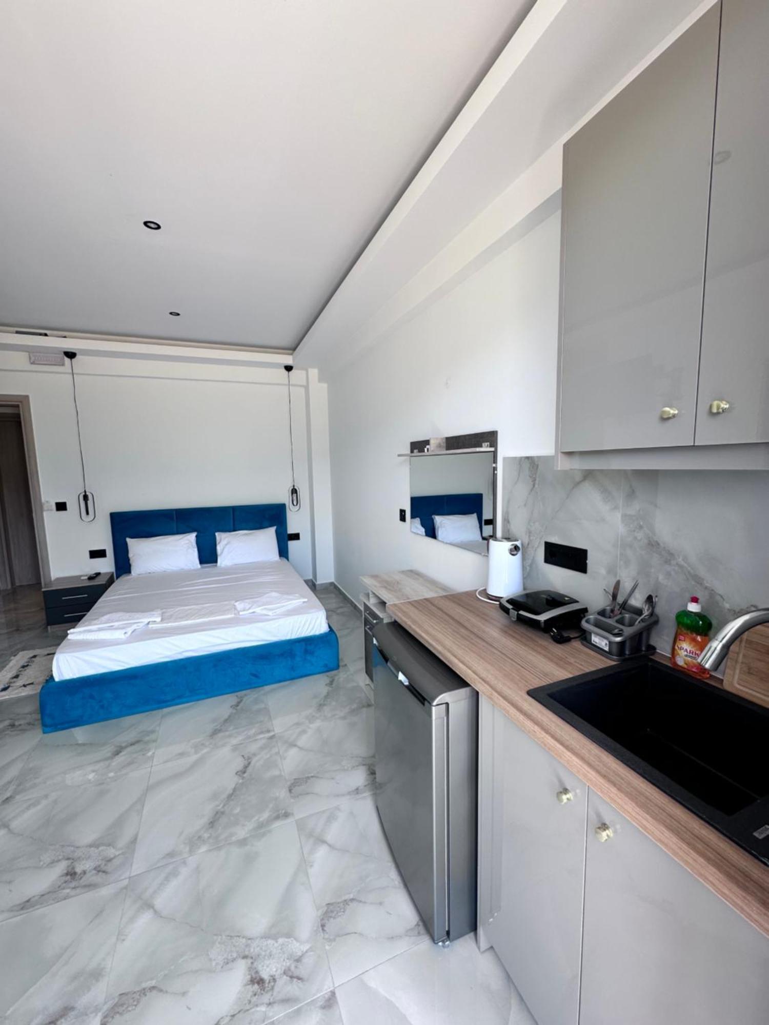 Central Studios Apartments Аліканас Екстер'єр фото