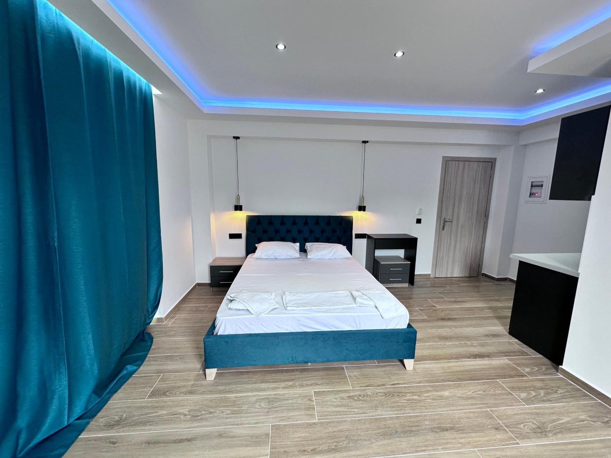 Central Studios Apartments Аліканас Екстер'єр фото
