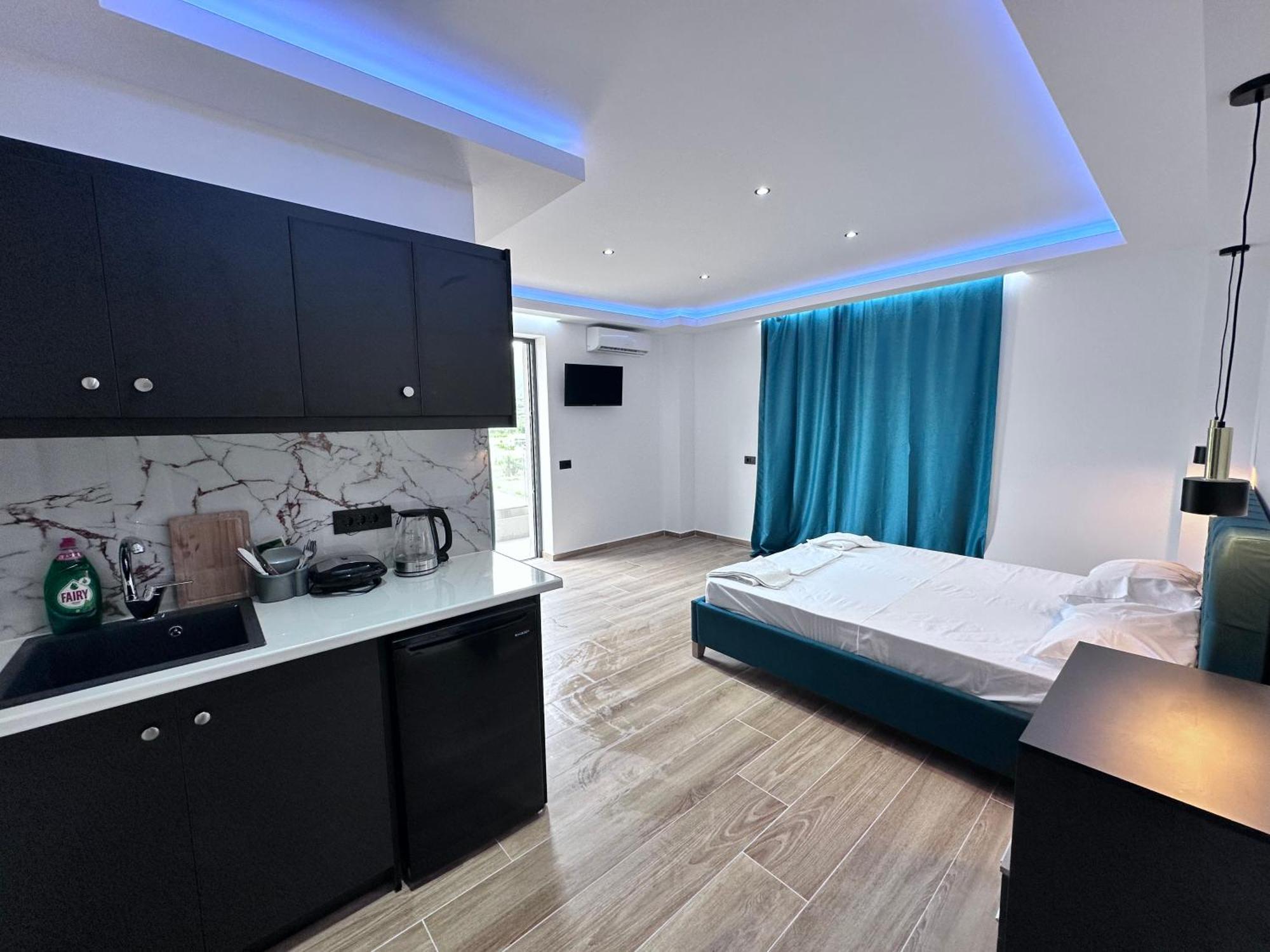 Central Studios Apartments Аліканас Екстер'єр фото